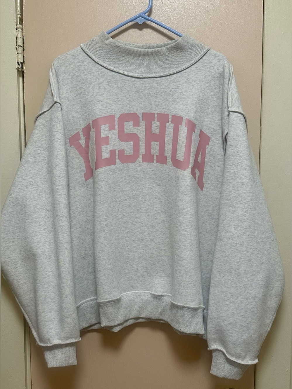 NWOT Bucket List oversized reversible sweatshirt - Picture 4 of 4